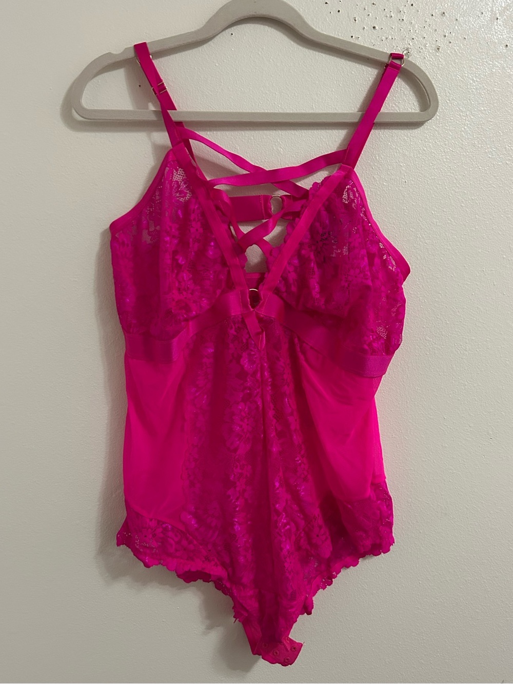 NWT Torrid Neon Pink lace strappy bodysuit